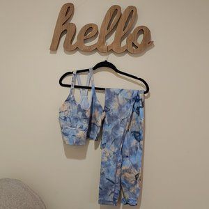 DYI Define Your Inspiration Sports Bra & Leggings (S)